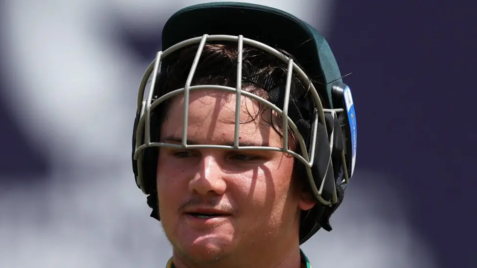 Pretorius becomes SA's youngest Test centurion